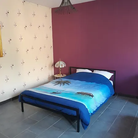Chambre Les Campanules Monthermé Esterno foto